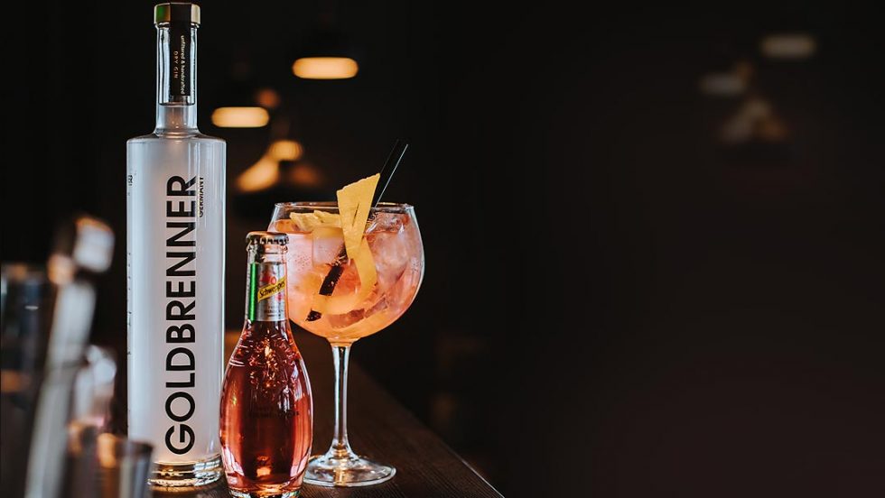Woher kommt der Begriff Bar? Die Historie der Bezeichnung Bar.