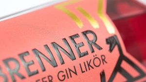 Goldbrenner Kaiserstuhl Johannisbeer Gin Likör neues Design Etikett